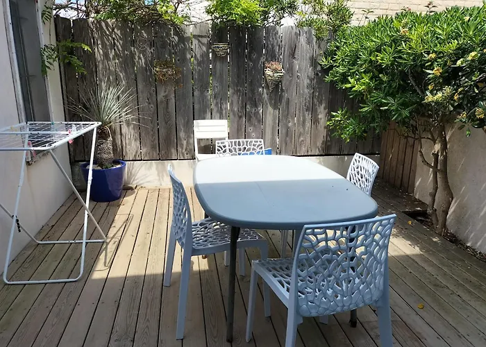 4 Personnes Au Calme Apartman Hyères